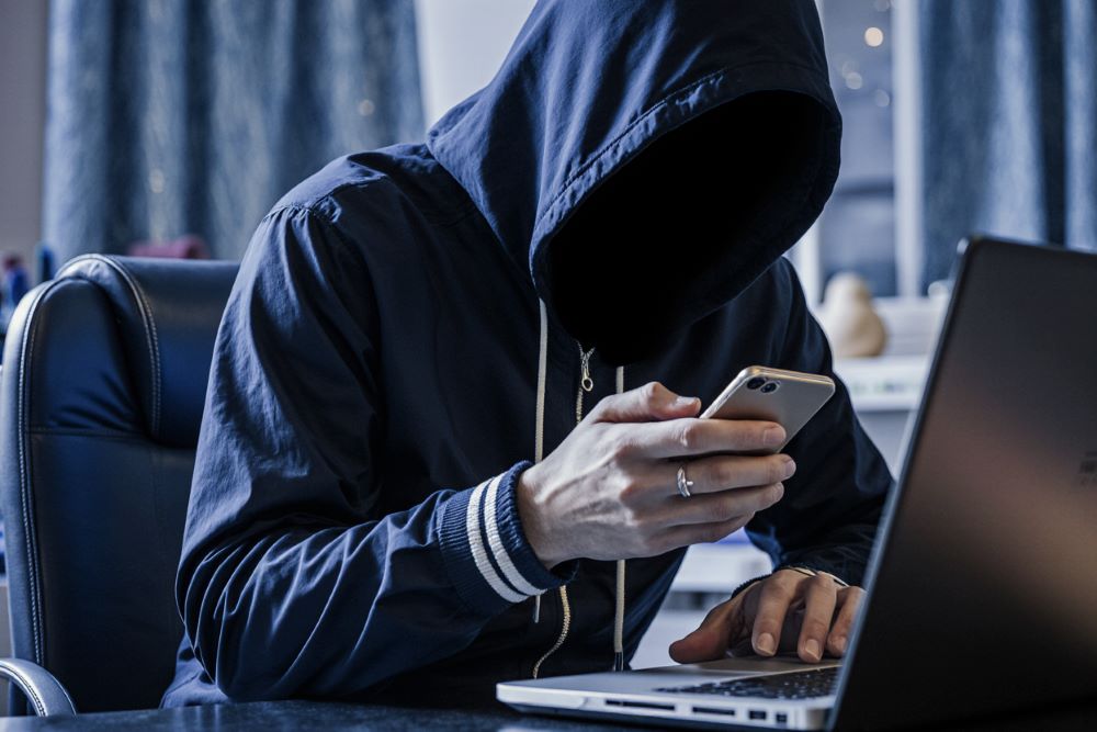 Как экспертиза раскрывает схемы мошенничества с товарными знаками и авторскими правами